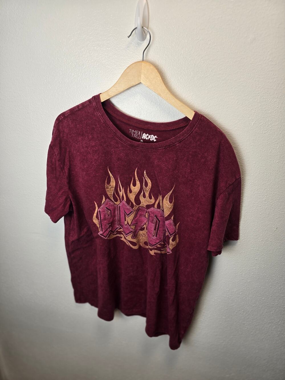 AC/DC Shirt 16/18 XL